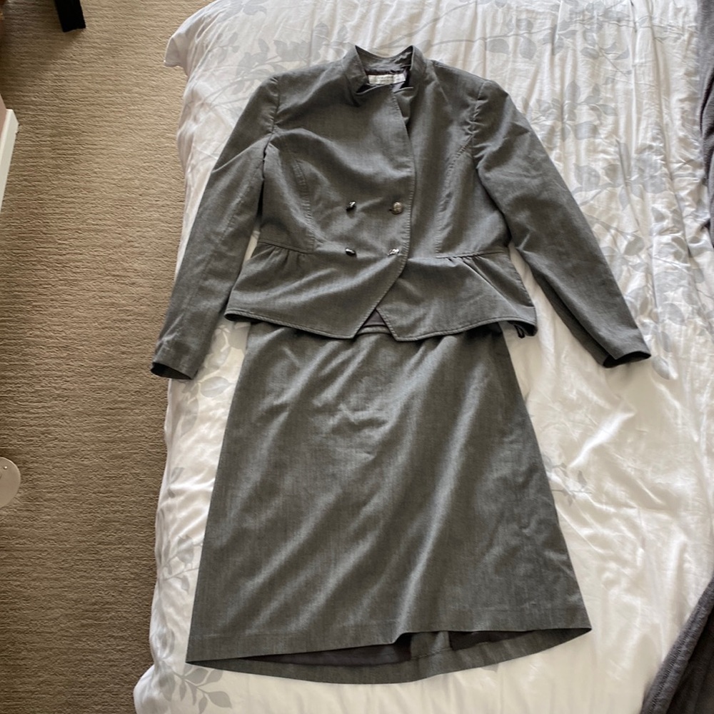 Back to work grey skirt suit!